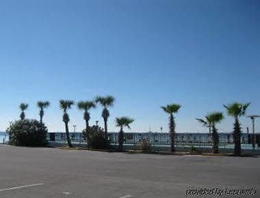 Buccaneer Beach Motel Panama City Exterior photo